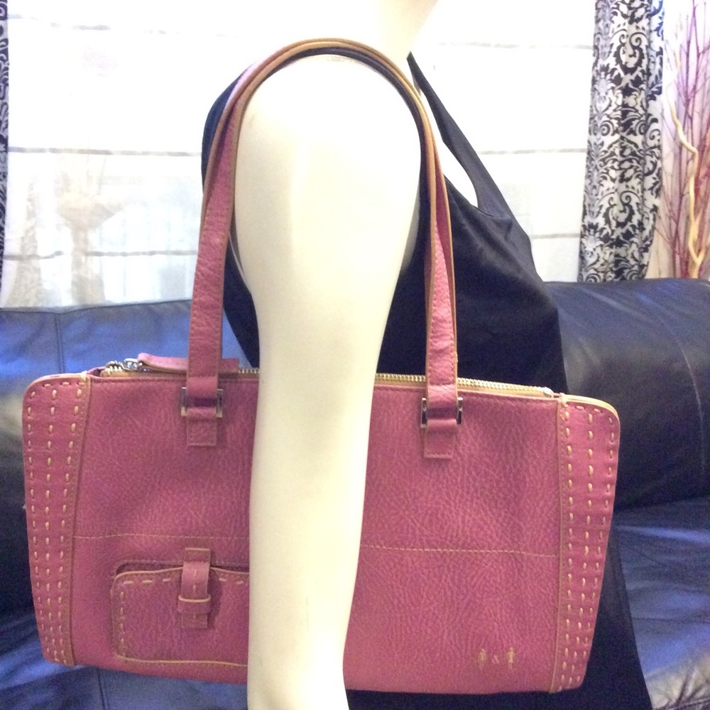 NWOT Matt & Nat light purple envelope shoulder bag